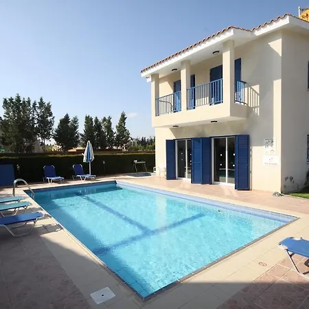 Βίλα Kotsias Corallia *