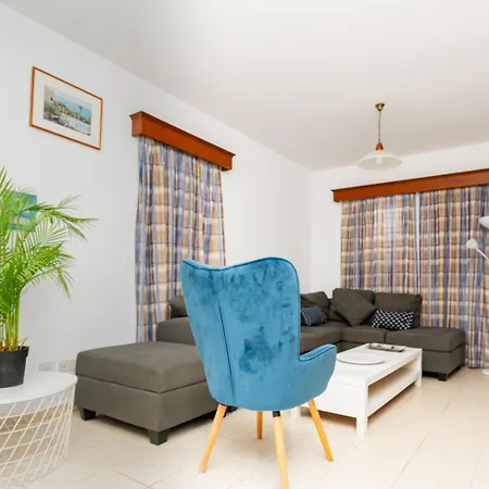 Kotsias Corallia Willa