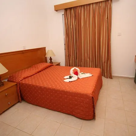 Kotsias Corallia Willa