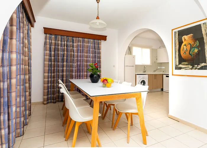 Kotsias Corallia Villa *